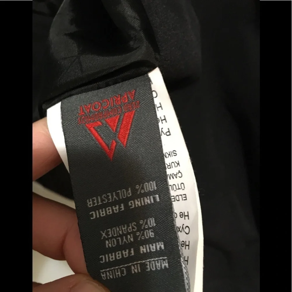 Apricoat A Zero-Compromise Jacket for Adventurers